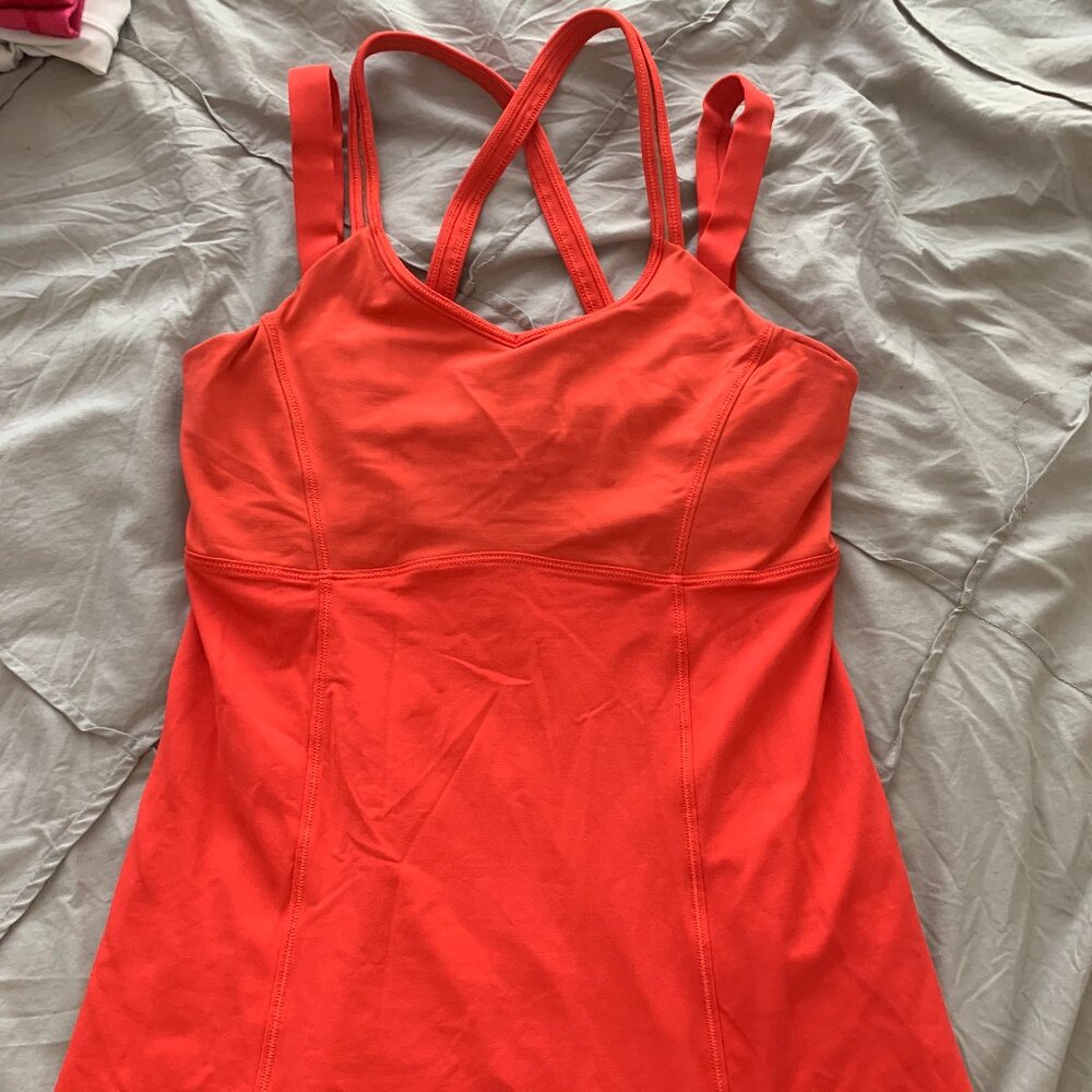 Lululemon Athletic Top Size 6 (fits like 4)